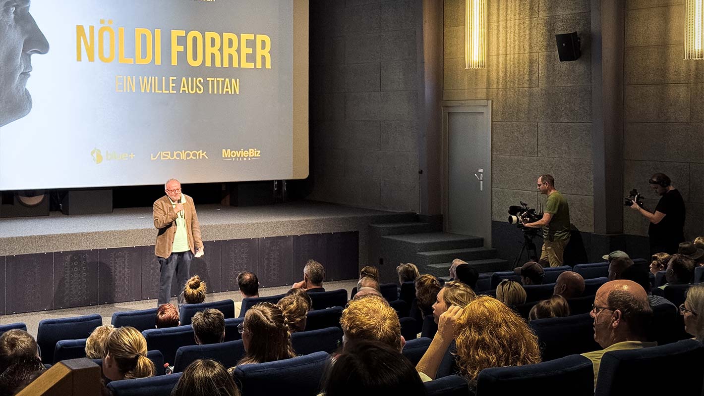 Autorenabend mit Galapremiere und SRF im Kinosaal
