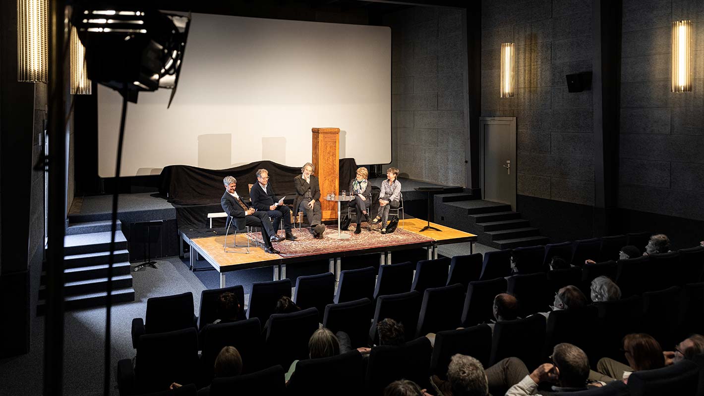 Themenabend Kinotheater mit Theater und Film im Kino Passerelle